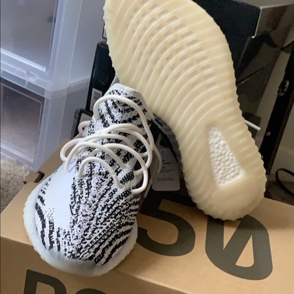 you mens v2 350 Boost Yeezy Adidas 9 Sesame Deadstock
